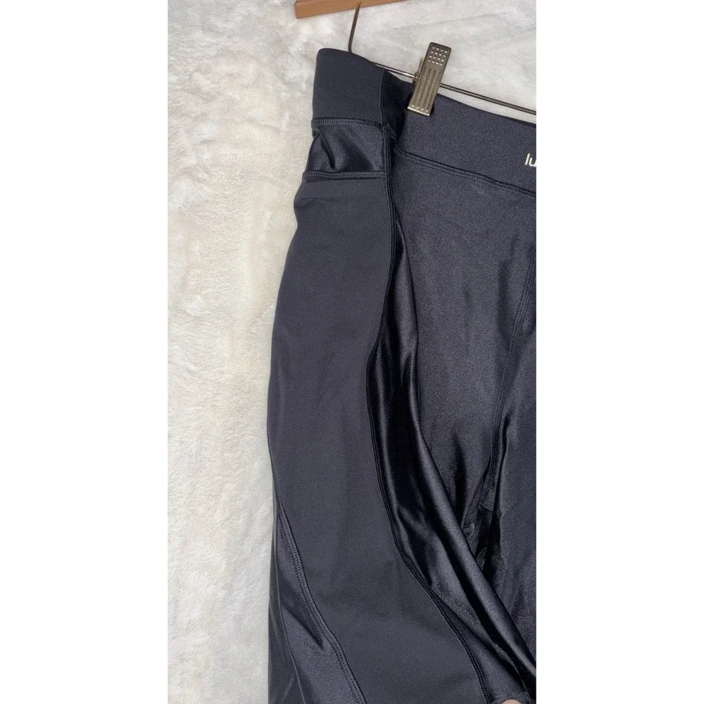 Lululemon Satin Shine Panelled HR Short 8